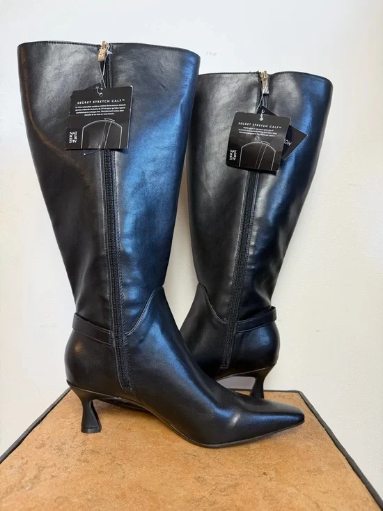 Naturalizer Black Leather Pointed-Toe Knee Boots with Mid Heels - Picture 1 of 13